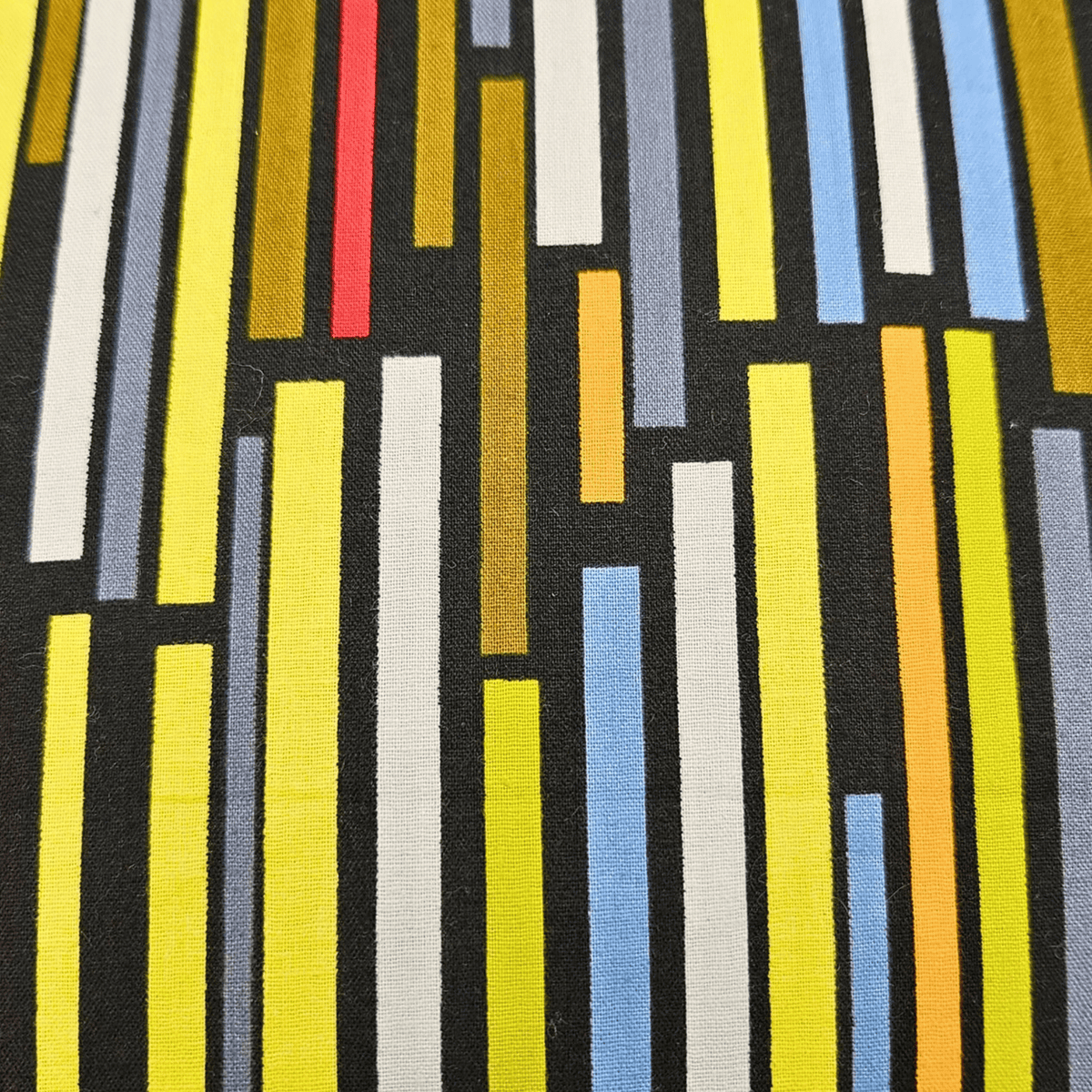 Image des détails d'un tissu africain multicolore